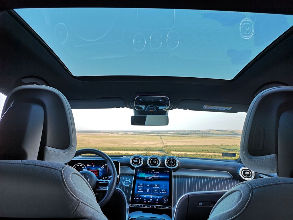 Mercedes-Benz GLC 300 2023