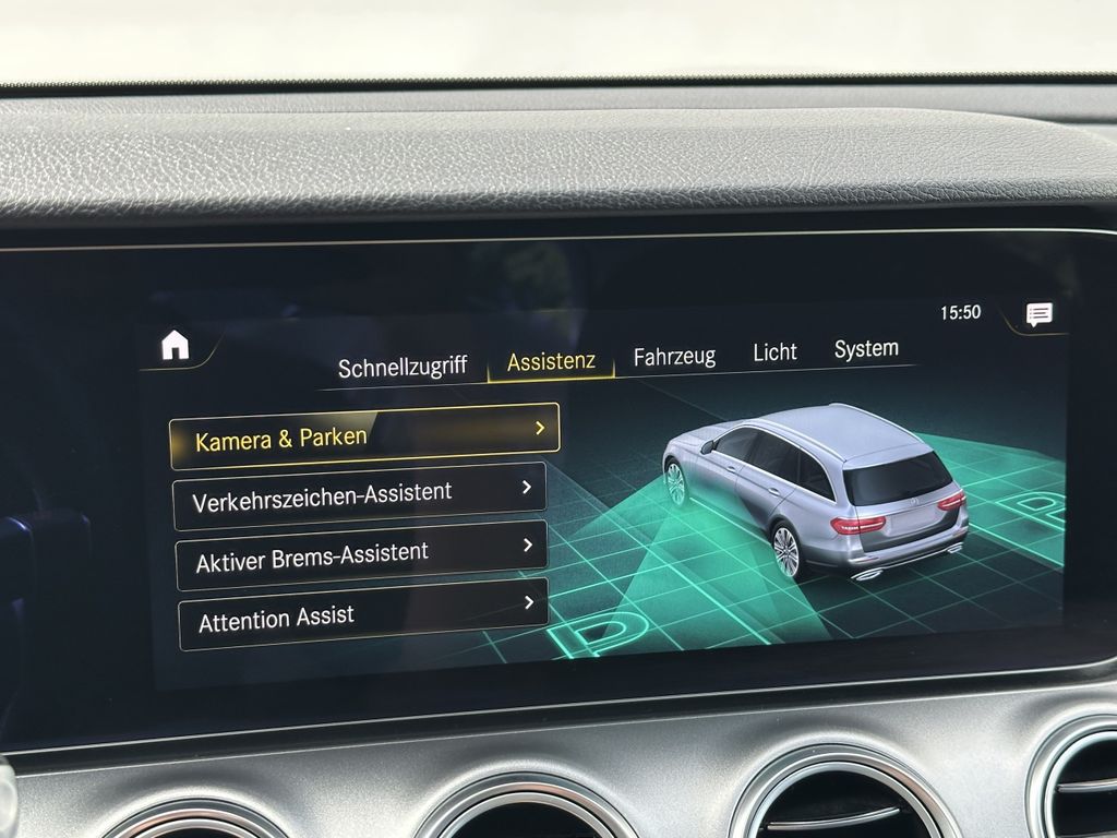 Mercedes-Benz E 300 2022