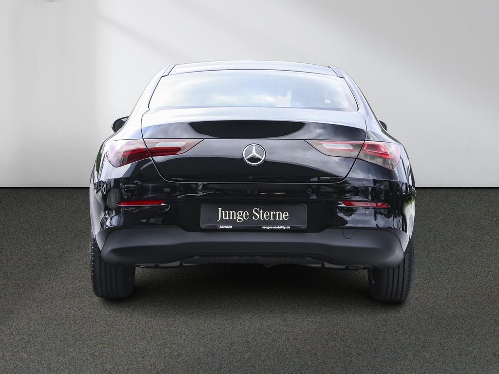 Mercedes-Benz CLA 180 2024