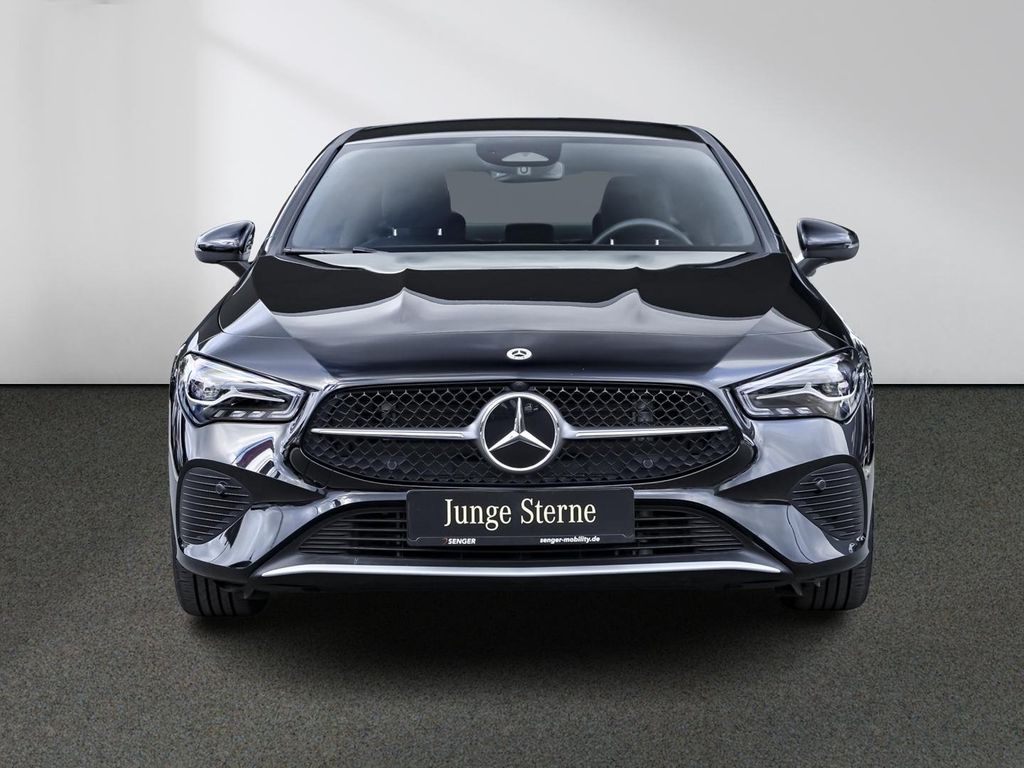 Mercedes-Benz CLA 180 2024