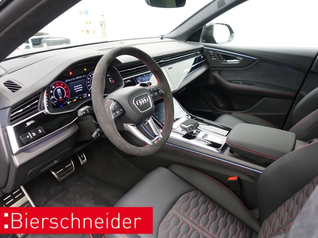 Audi RSQ8 2025