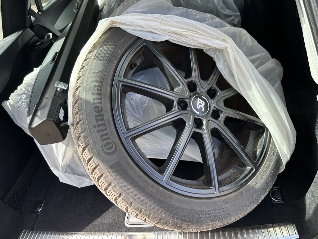 Mercedes-Benz E 300 2022