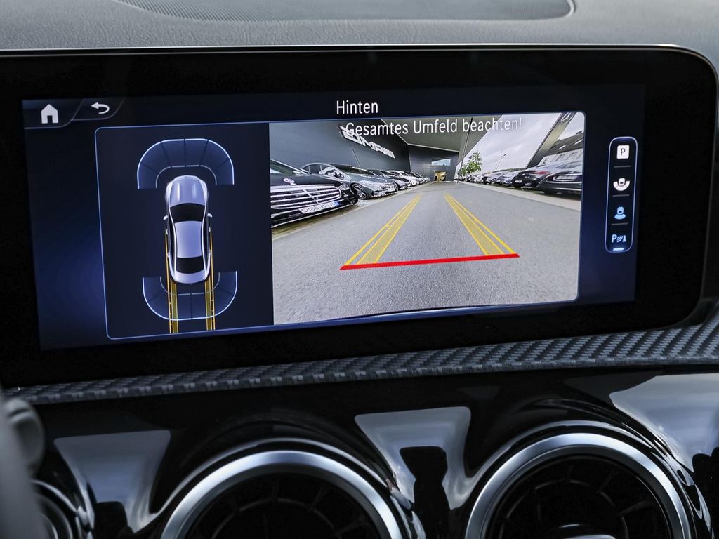 Mercedes-Benz CLA 180 2024