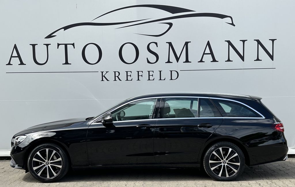 Mercedes-Benz E 300 2022