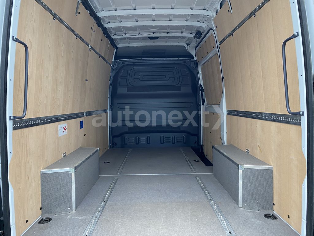 Mercedes-Benz Sprinter 2024