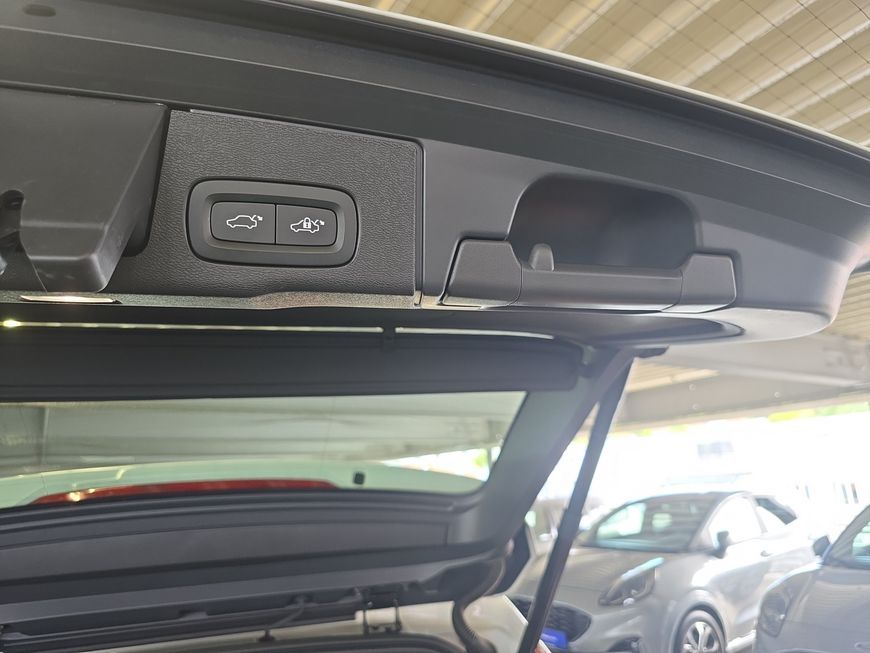 Volvo XC60 2022