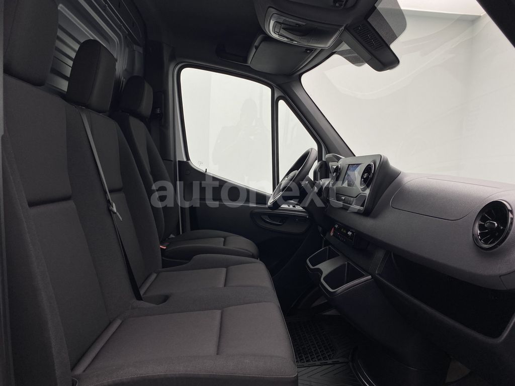 Mercedes-Benz Sprinter 2024