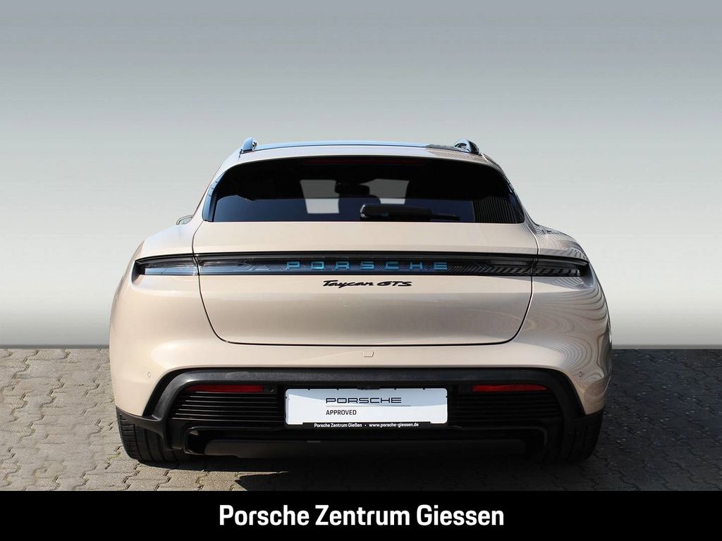 Porsche Taycan 2023