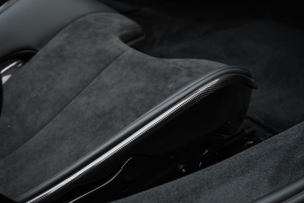 Ferrari 296 GTS 2025