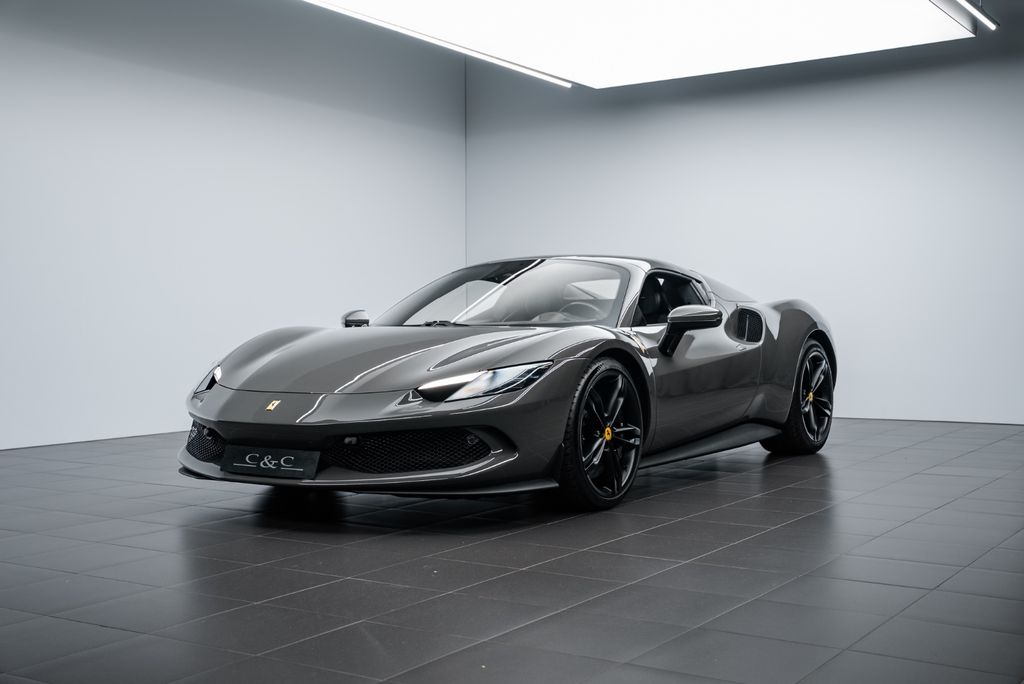 Ferrari 296 GTS 2025