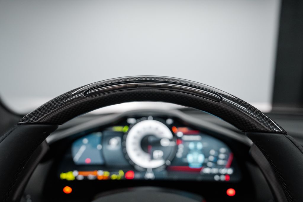 Ferrari 296 GTS 2025