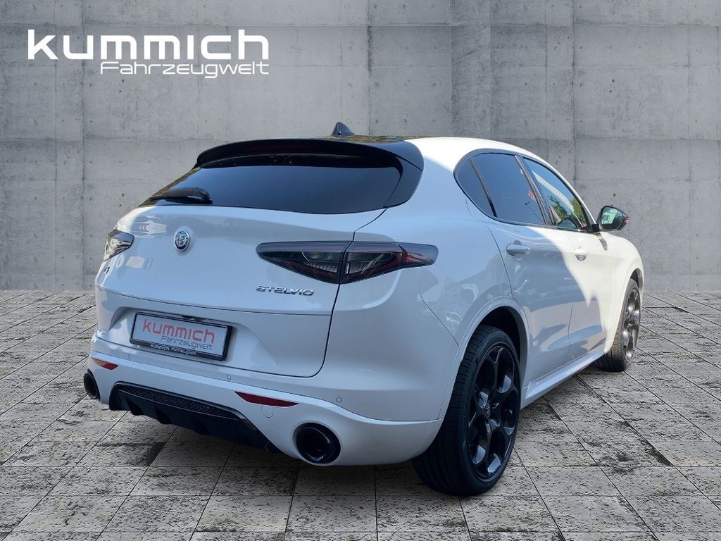 Alfa Romeo Stelvio 2025