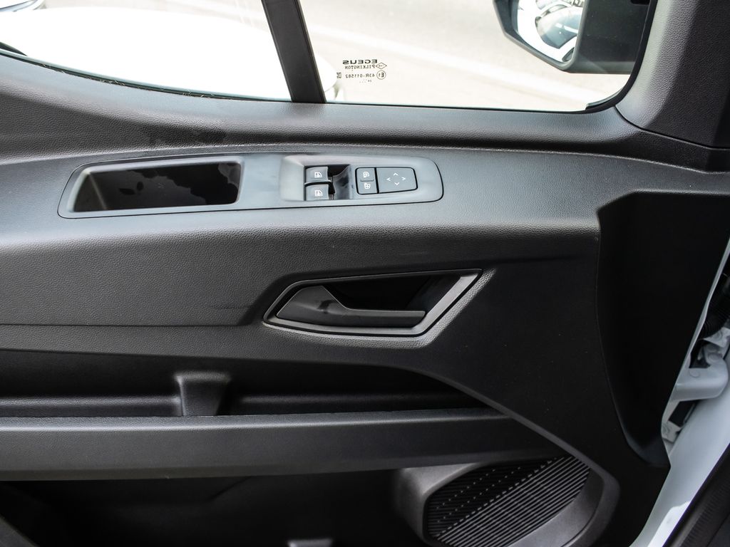 Nissan Interstar 2025