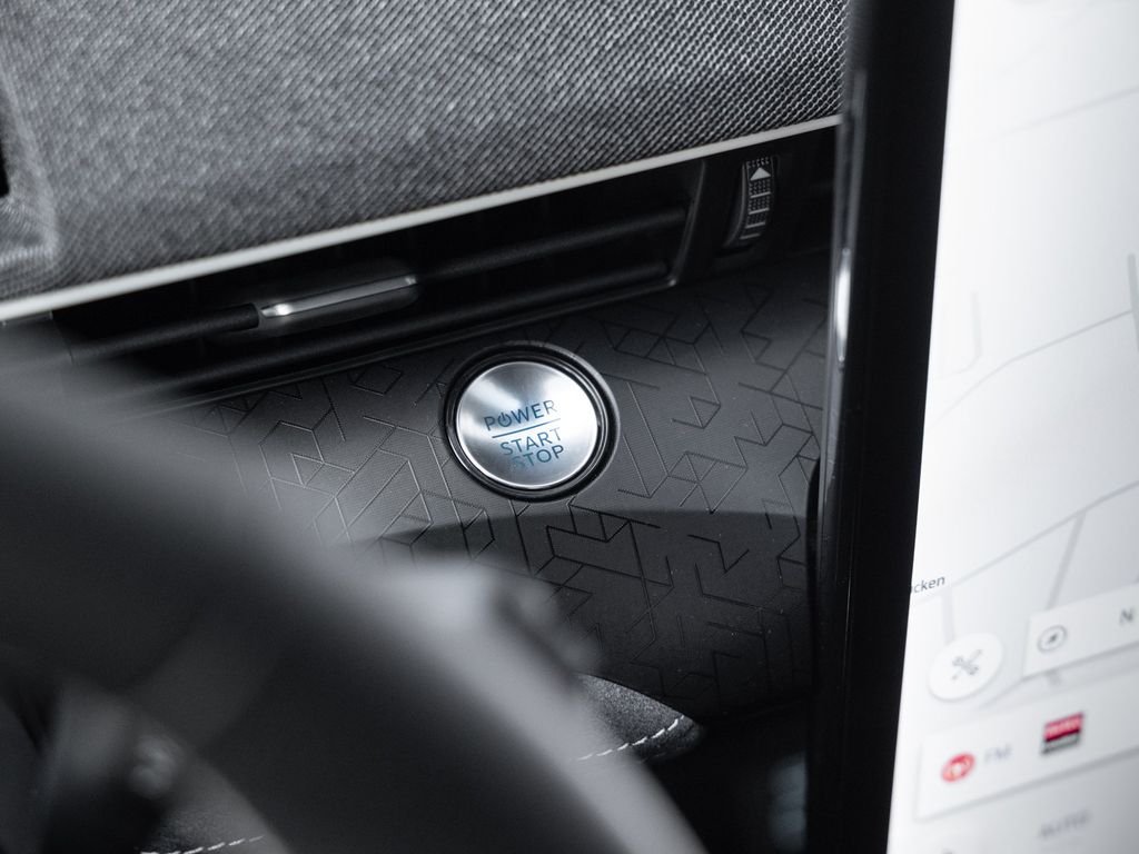 Ford Mustang Mach-E 2025