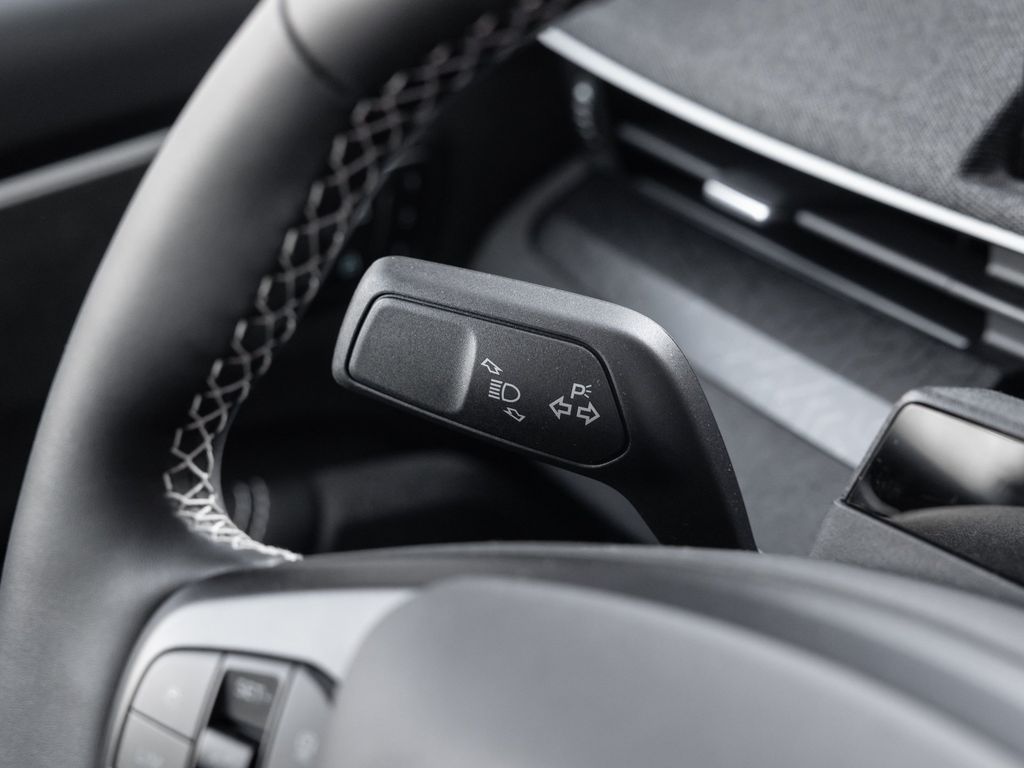 Ford Mustang Mach-E 2025