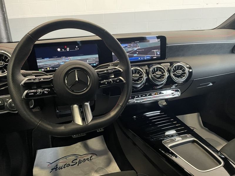 Mercedes-Benz CLA 200 2024