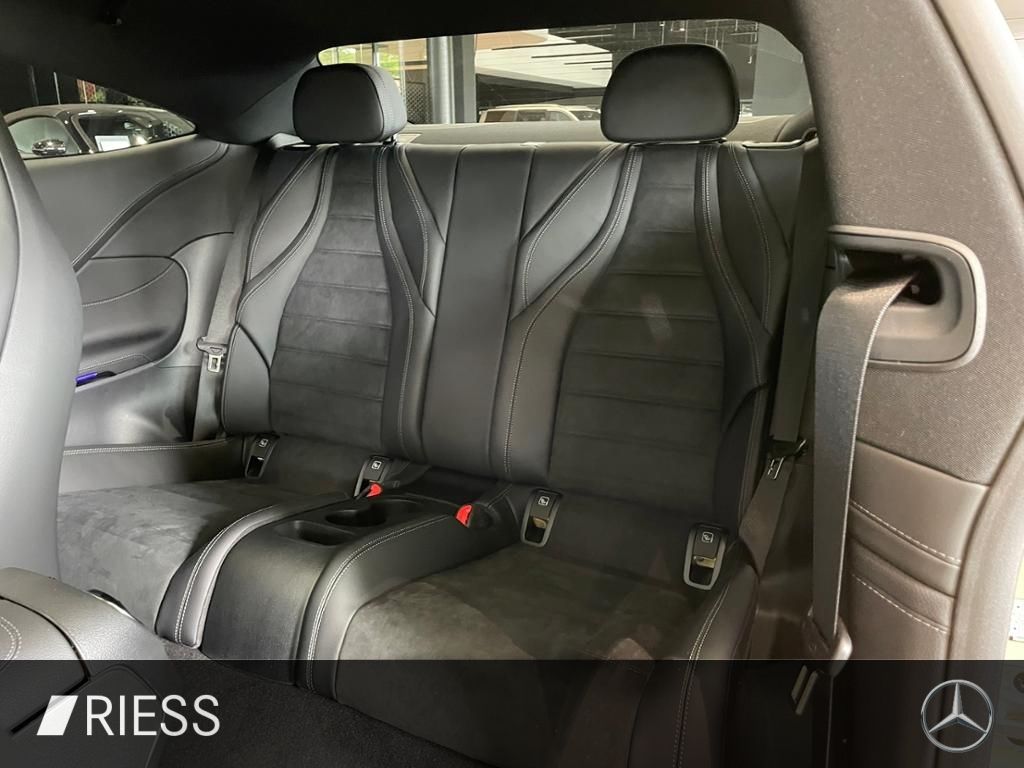 Mercedes-Benz CLE 300 2025