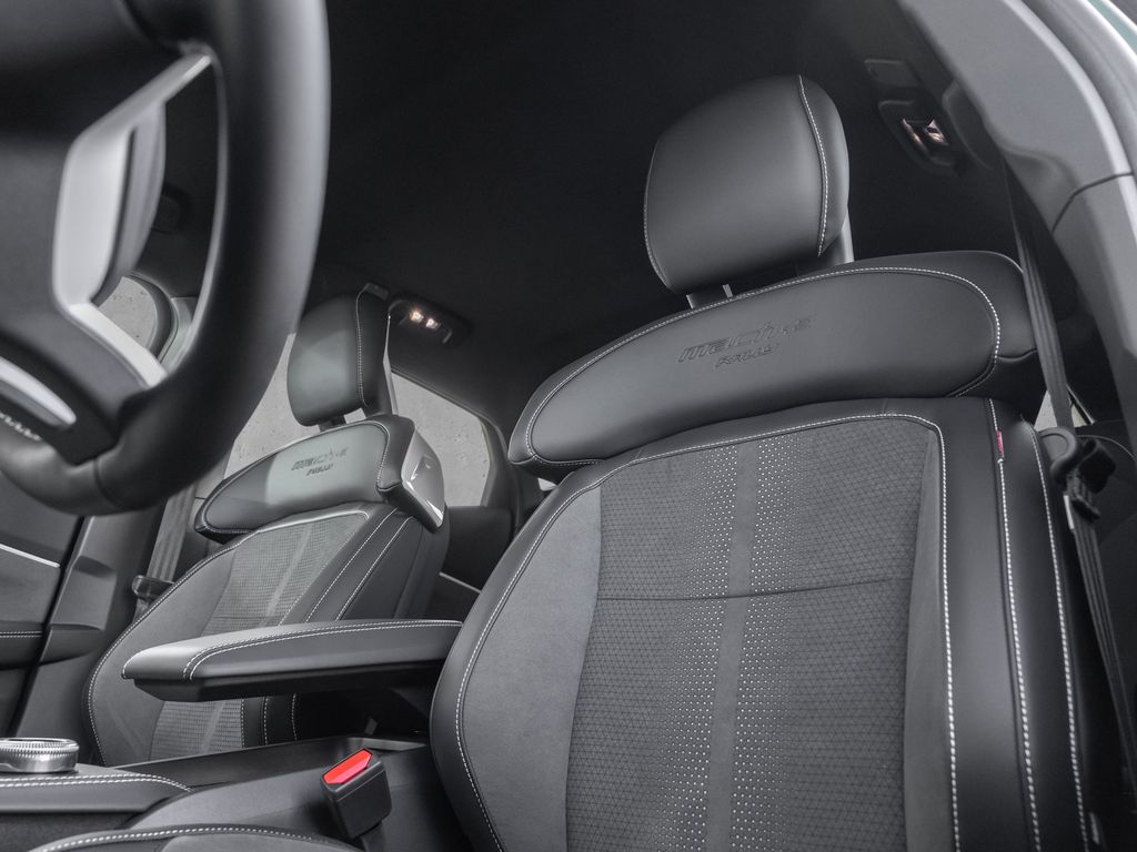 Ford Mustang Mach-E 2025