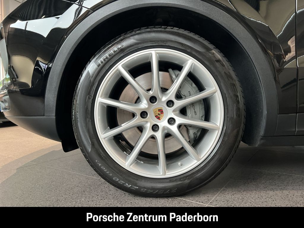 Porsche Cayenne 2020