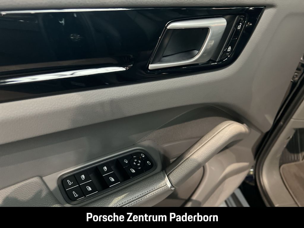 Porsche Cayenne 2020