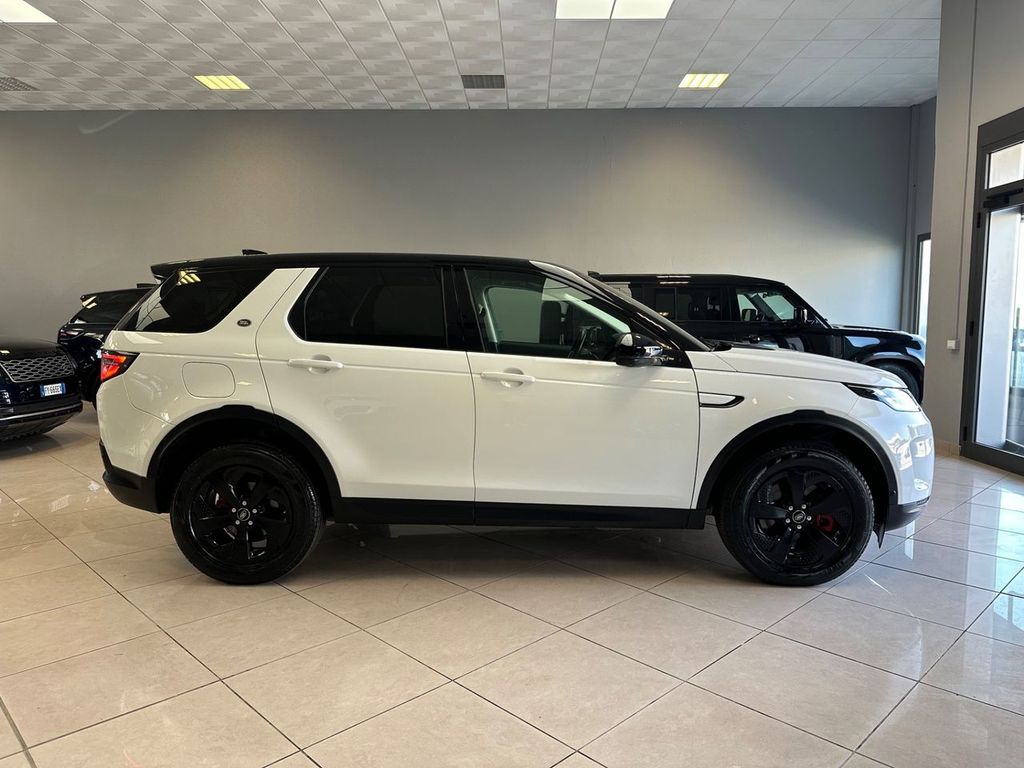 Land Rover Discovery Sport 2021
