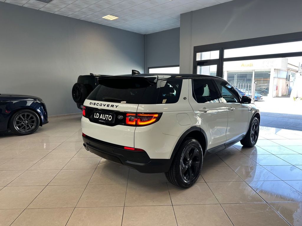 Land Rover Discovery Sport 2021