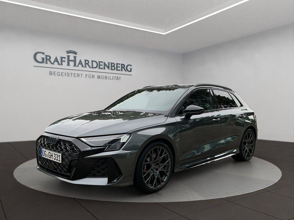Audi RS3 2025