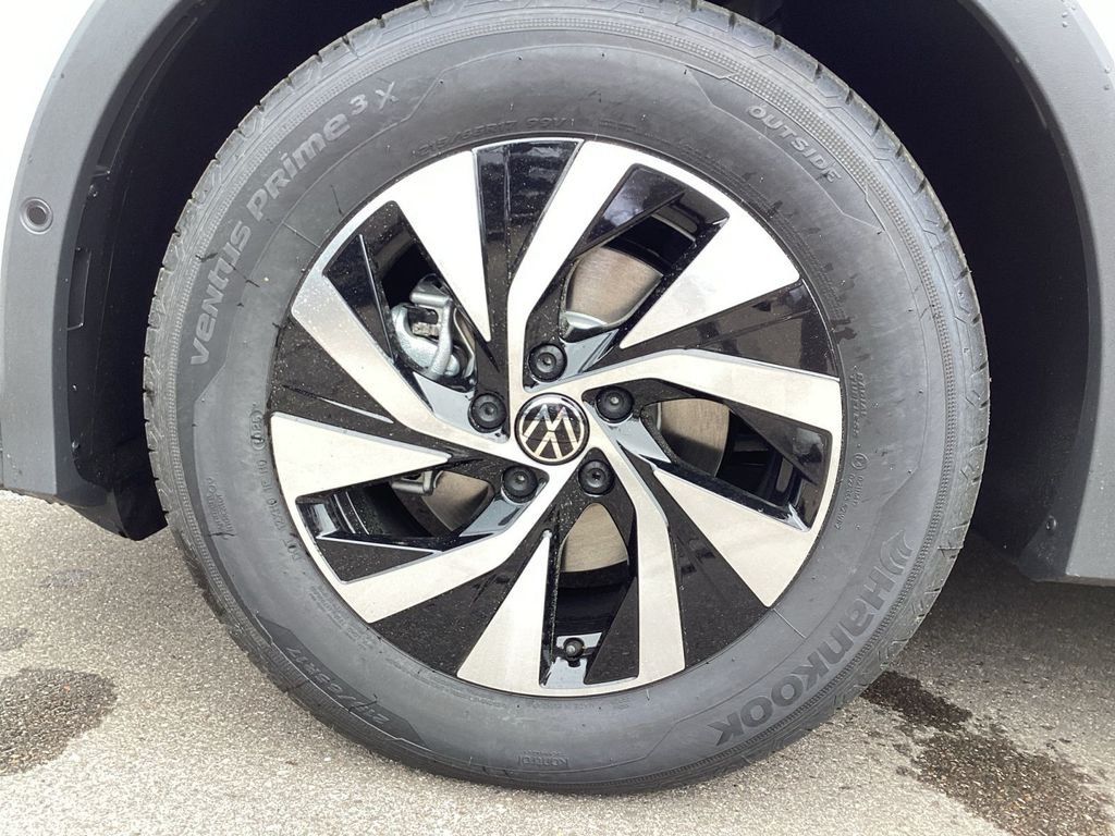 Volkswagen Tiguan 2025