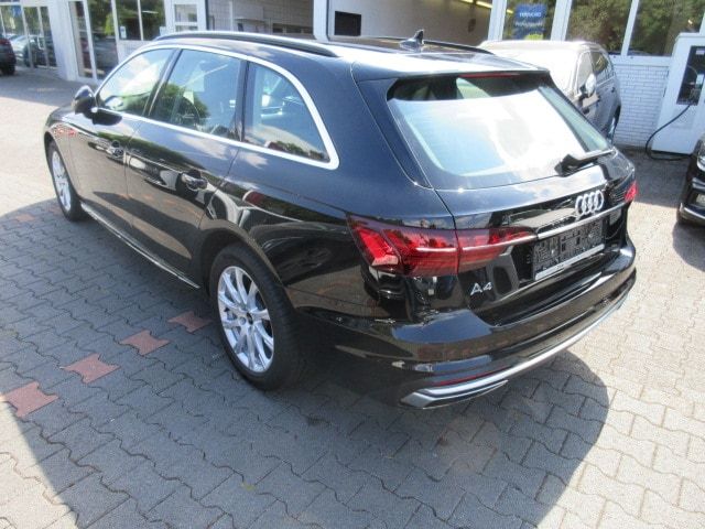 Audi A4 2022