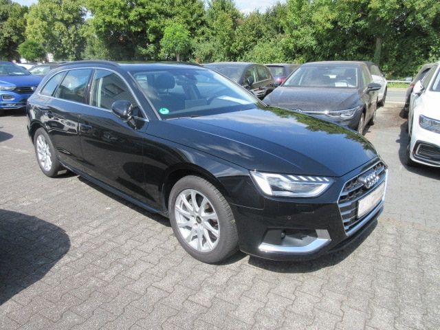 Audi A4 2022