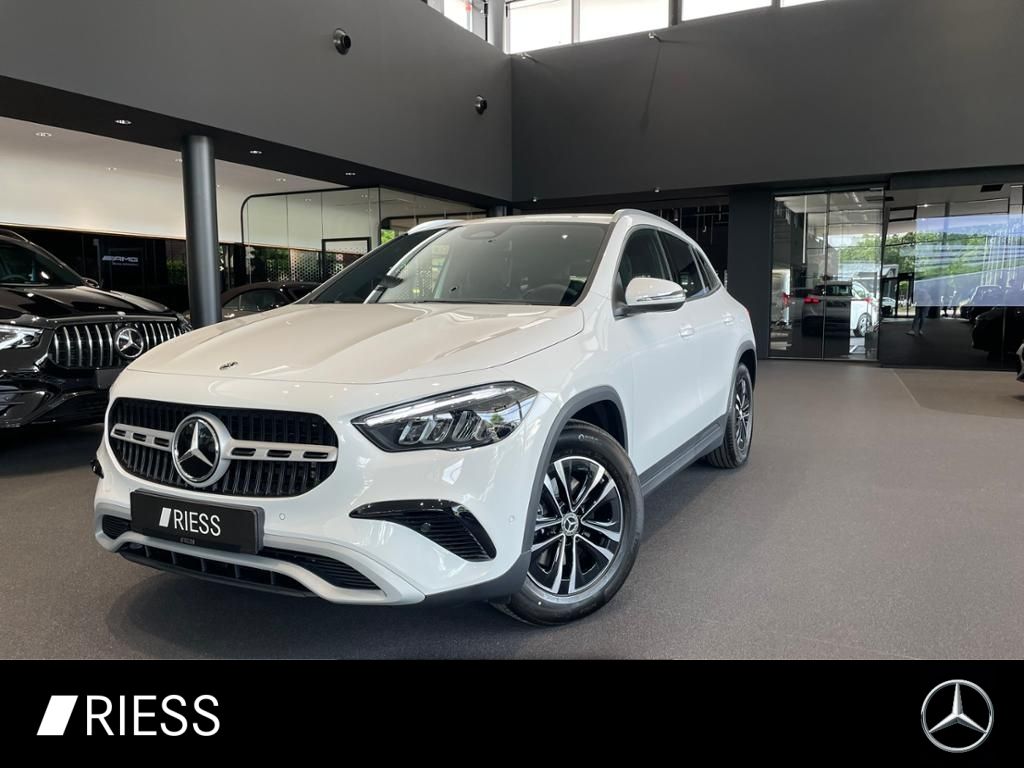 Mercedes-Benz GLA 180 2025