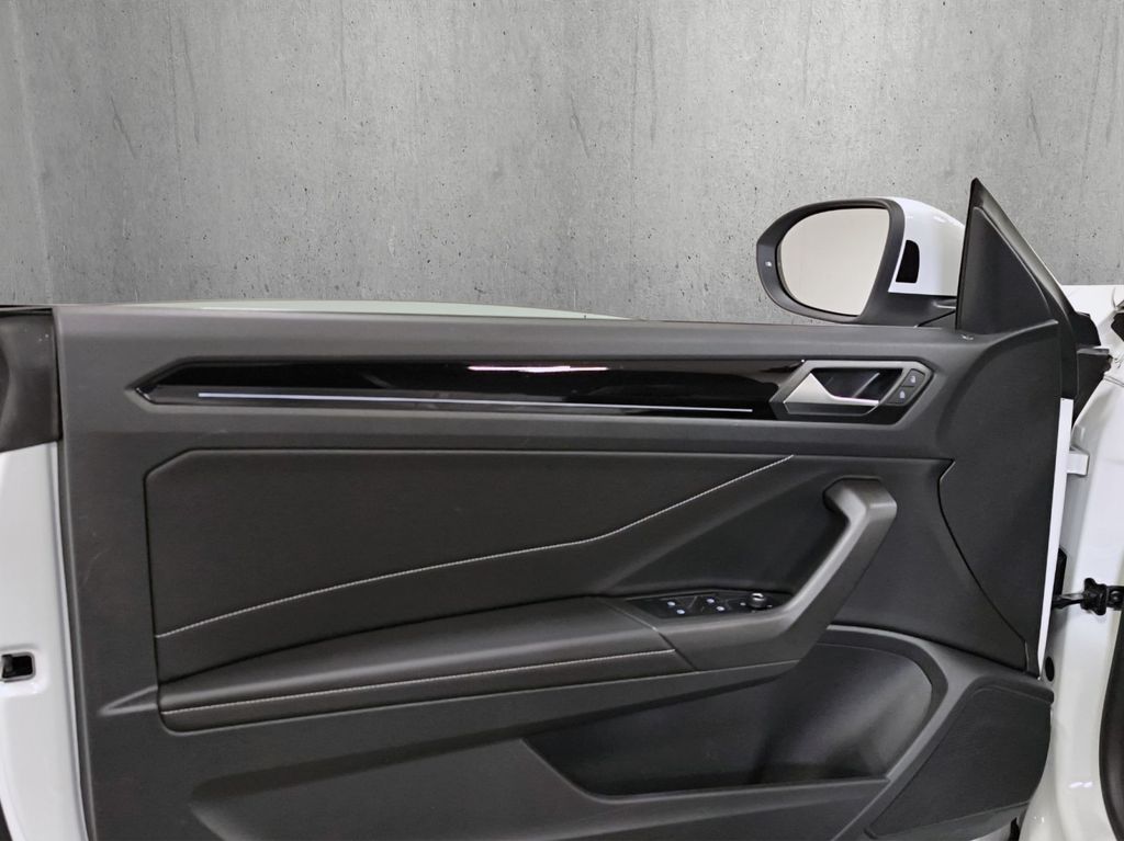 Volkswagen T-Roc 2024