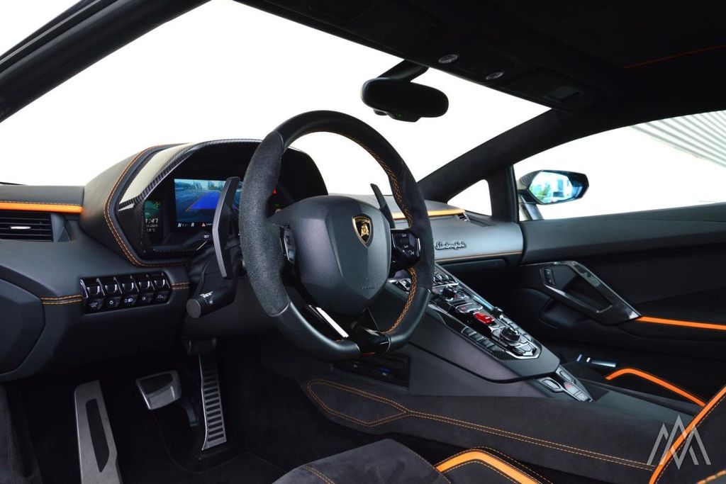 Lamborghini Aventador 2018