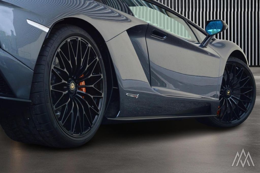 Lamborghini Aventador 2018