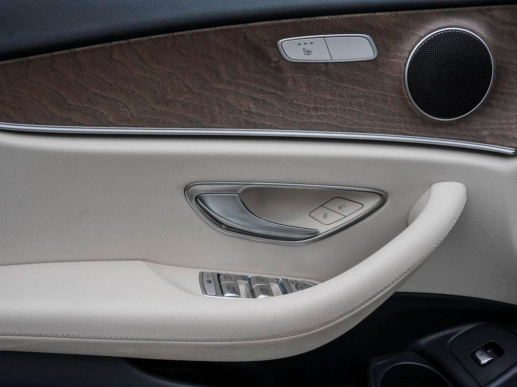 Mercedes-Benz E 300 2022