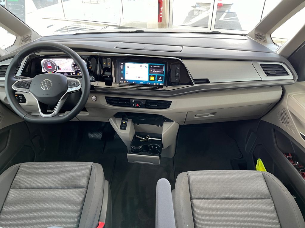 Volkswagen T7 California 2025