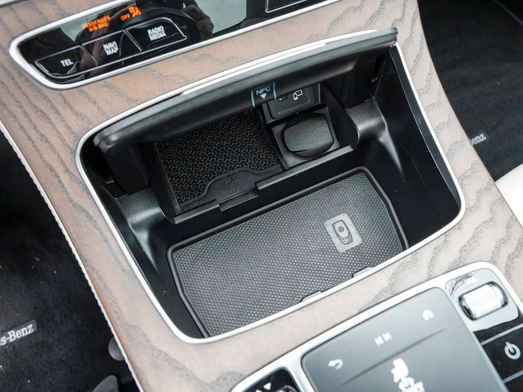 Mercedes-Benz E 300 2022