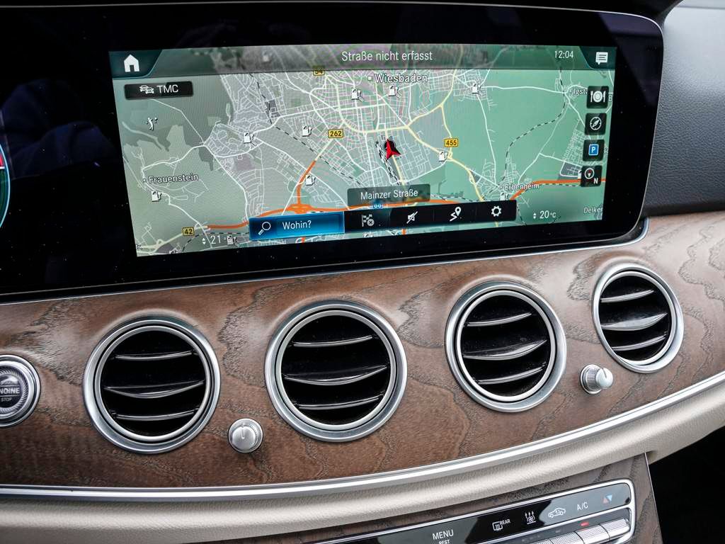 Mercedes-Benz E 300 2022