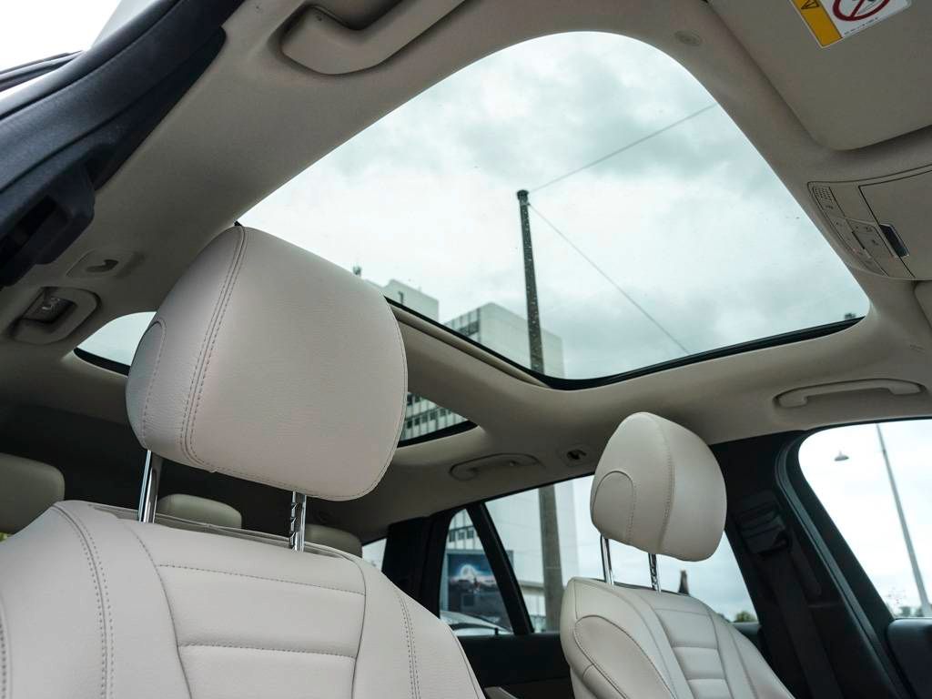 Mercedes-Benz E 300 2022