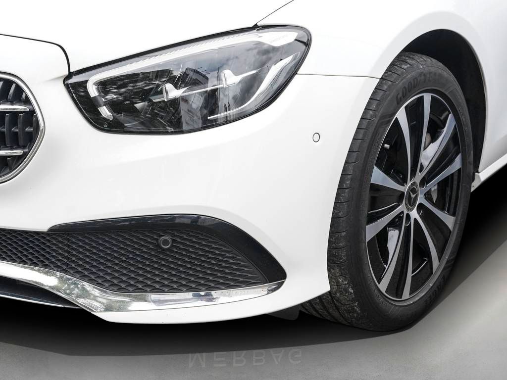 Mercedes-Benz E 300 2022