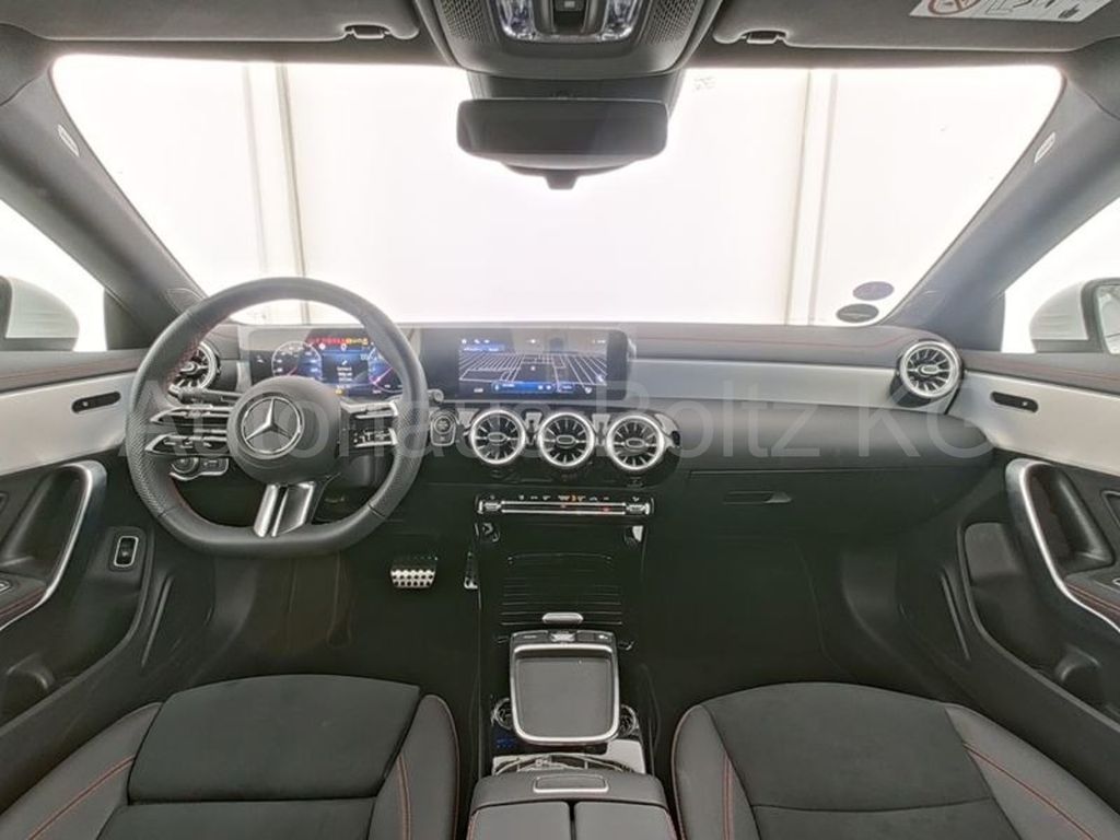 Mercedes-Benz CLA 200 2024