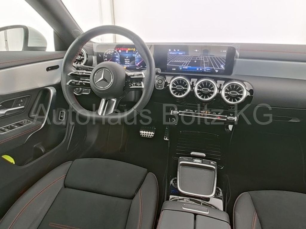 Mercedes-Benz CLA 200 2024