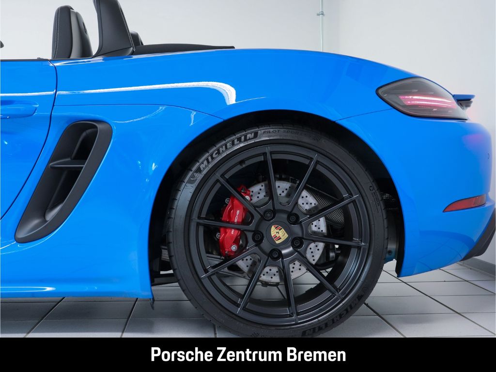 Porsche Boxster 2024