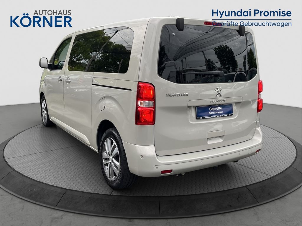 Peugeot Traveller 2021