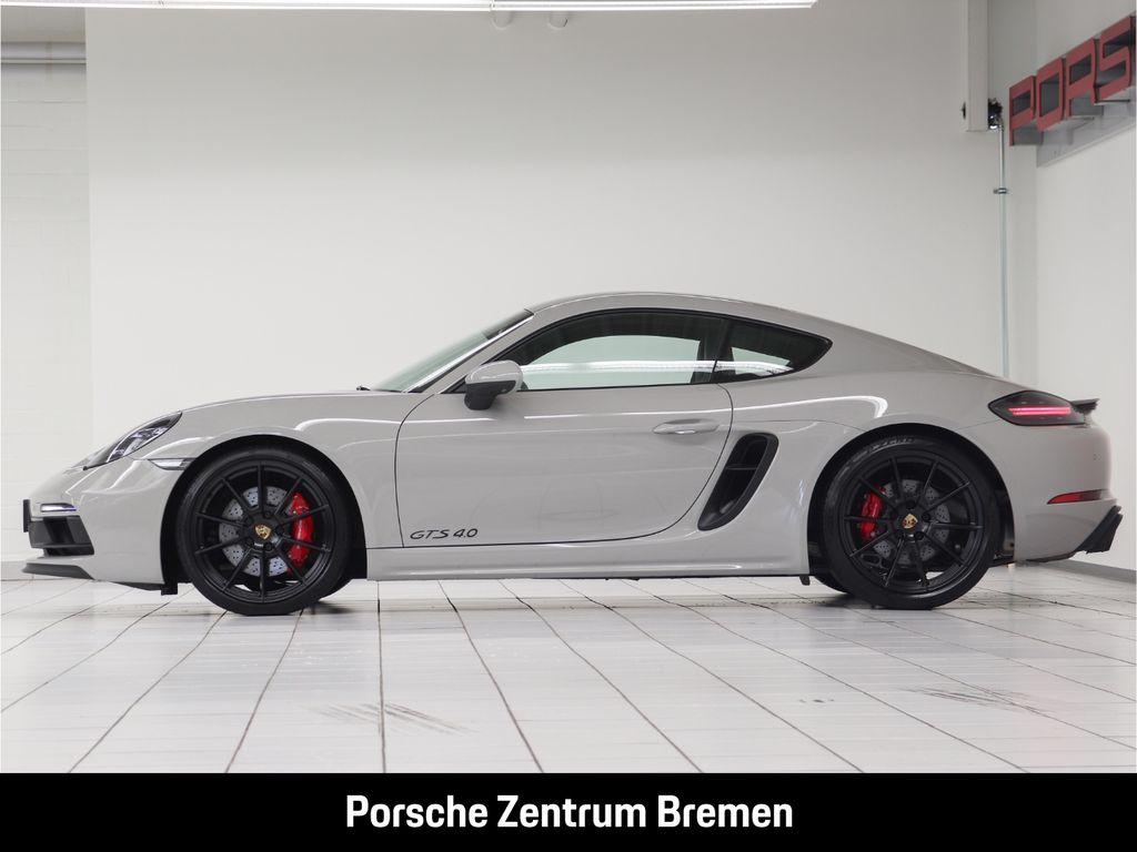 Porsche Cayman 2024