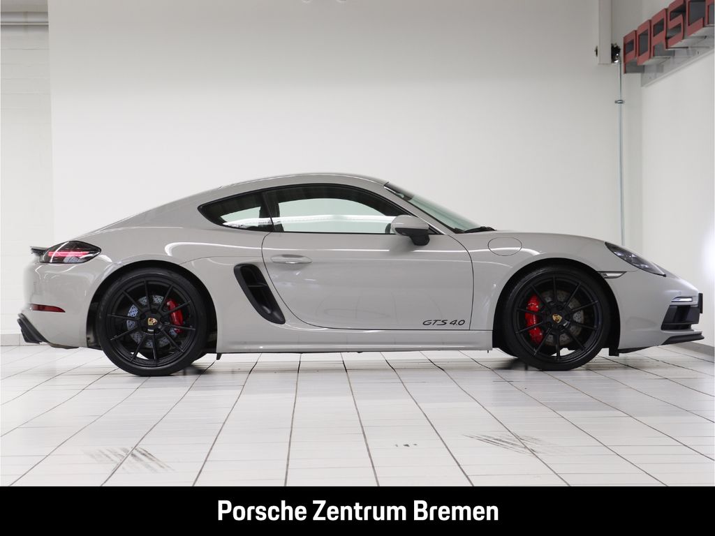 Porsche Cayman 2024