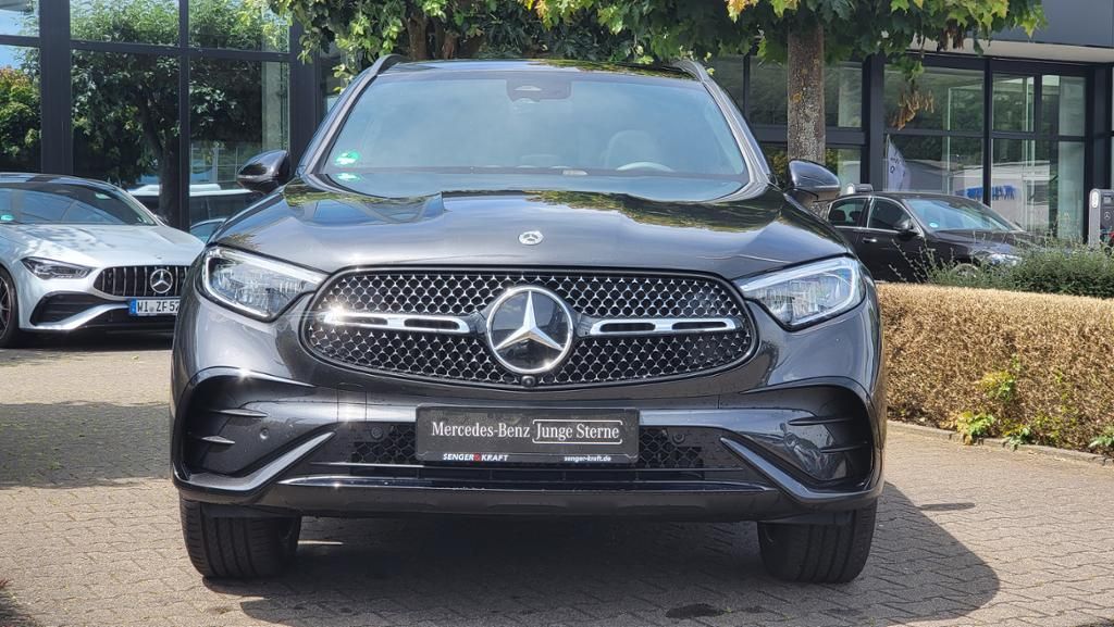 Mercedes-Benz GLC 300 2025