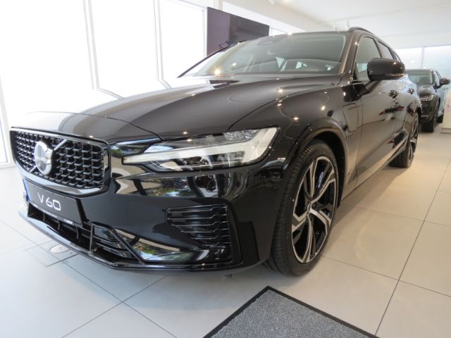 Volvo V60 2025