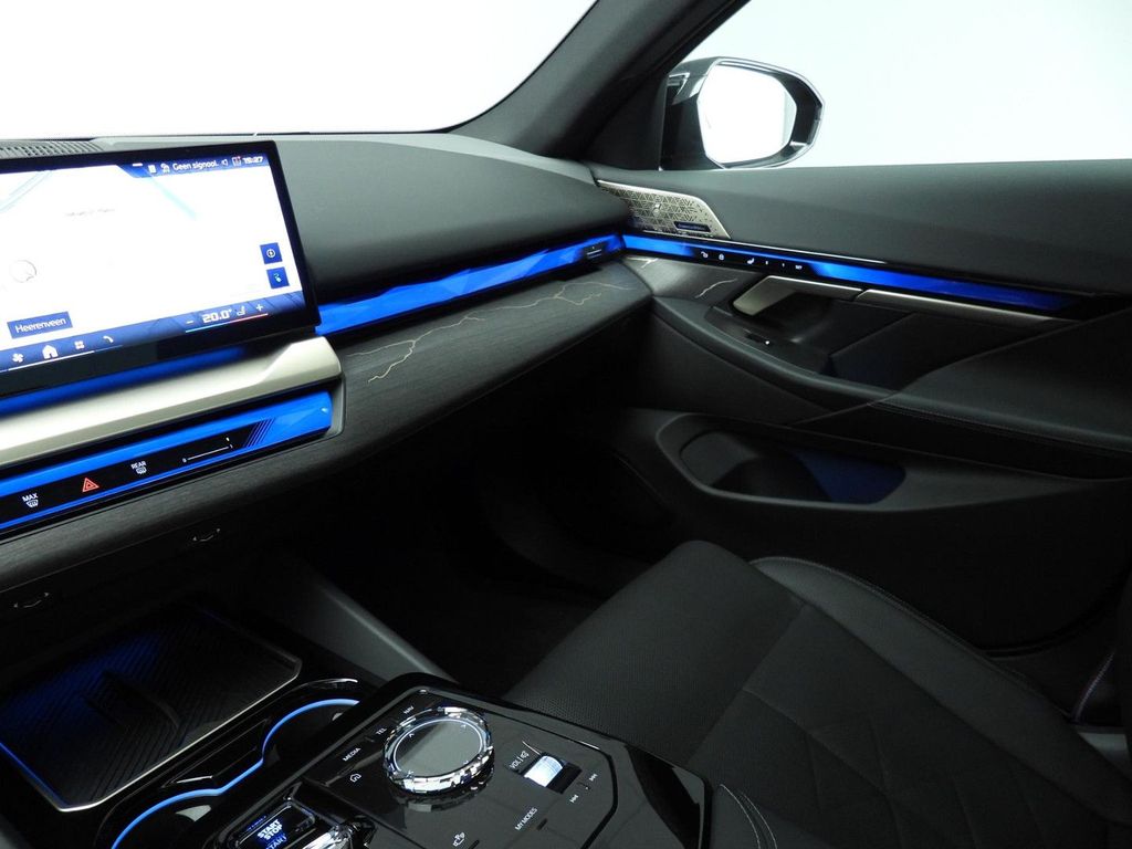 BMW i5 2024