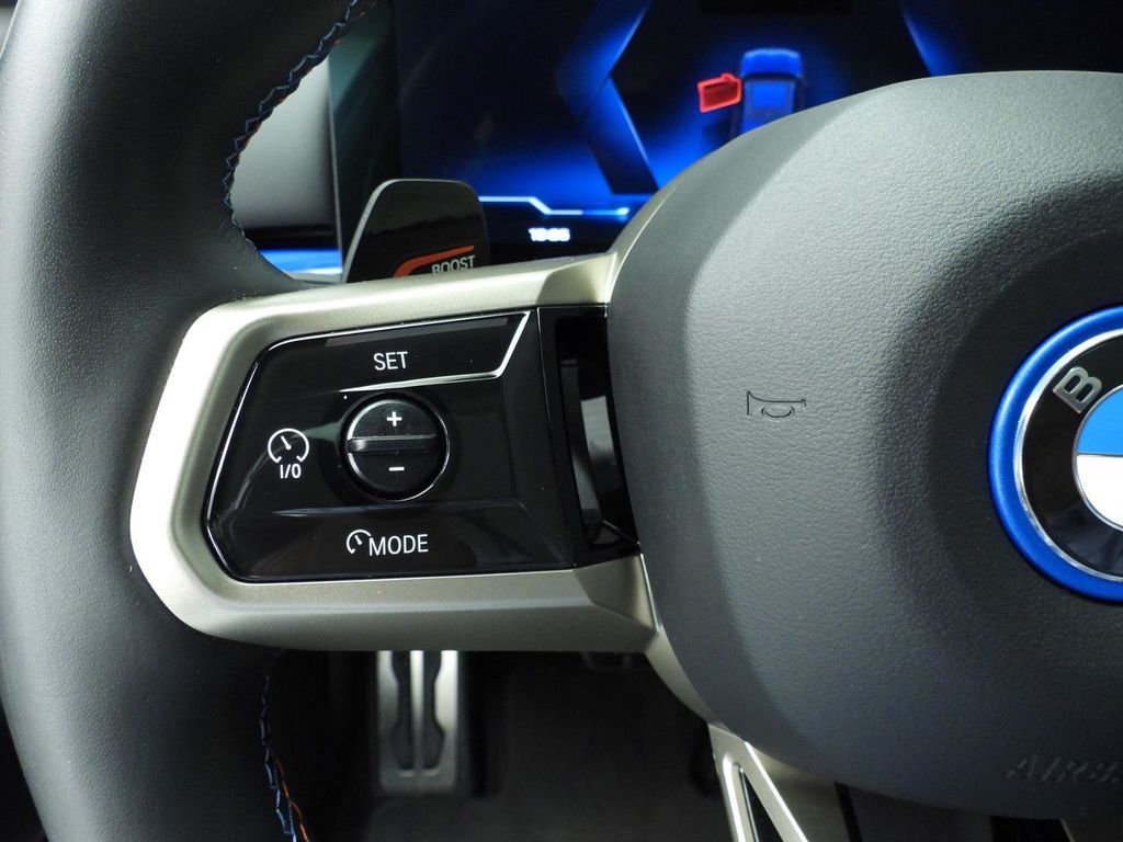 BMW i5 2024